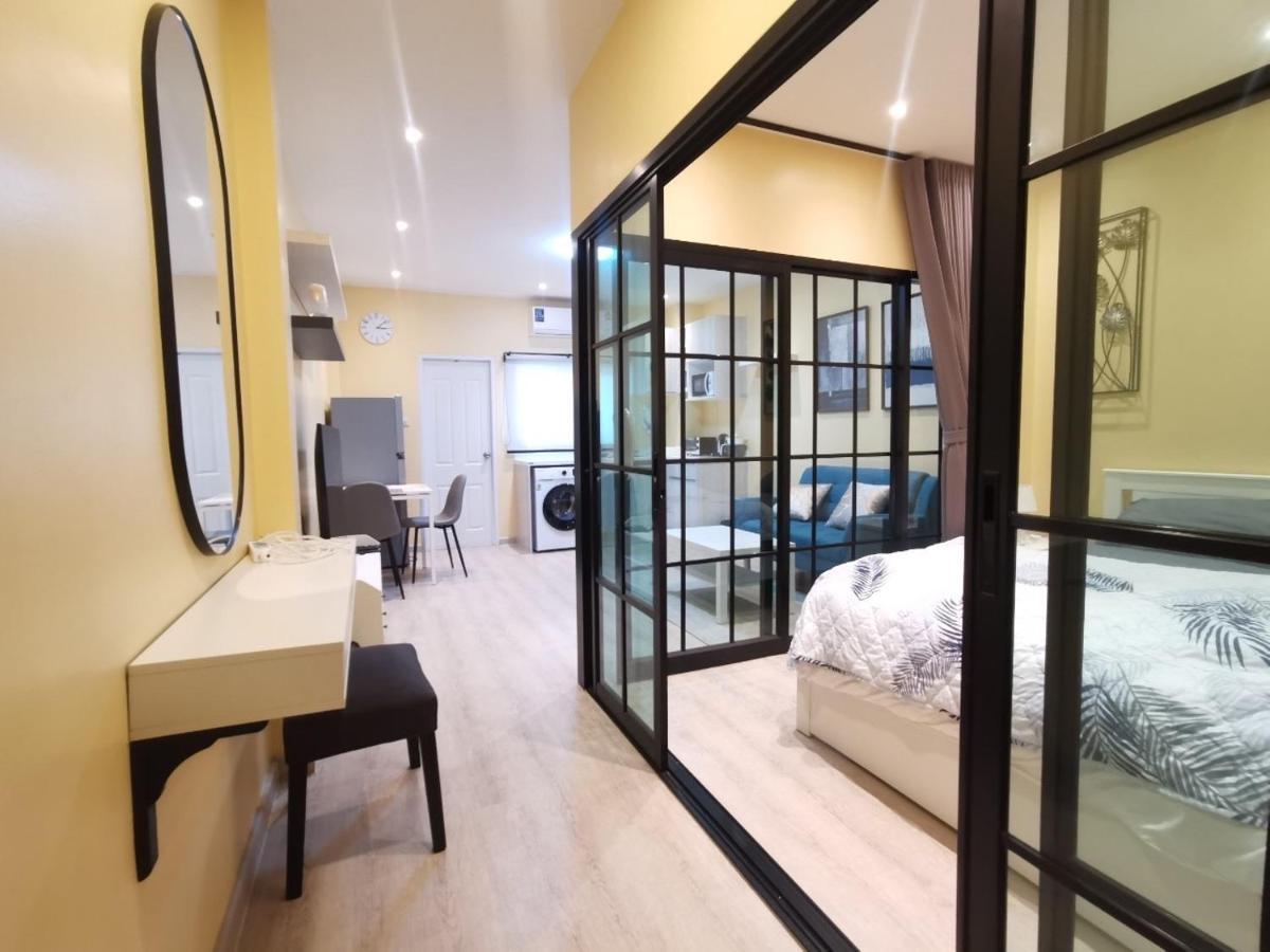 Beb Silom Condolette Bangkok Eksteriør bilde